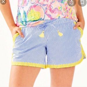 NWT Lilly Pulitzer Katia Embroidered Short in Blue